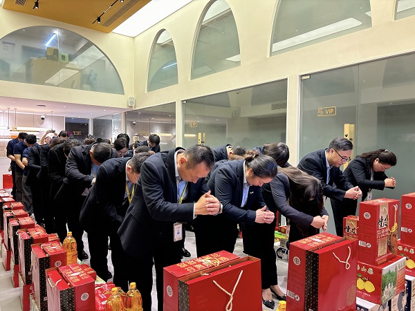 1759568198775674.jpg 222.jpg